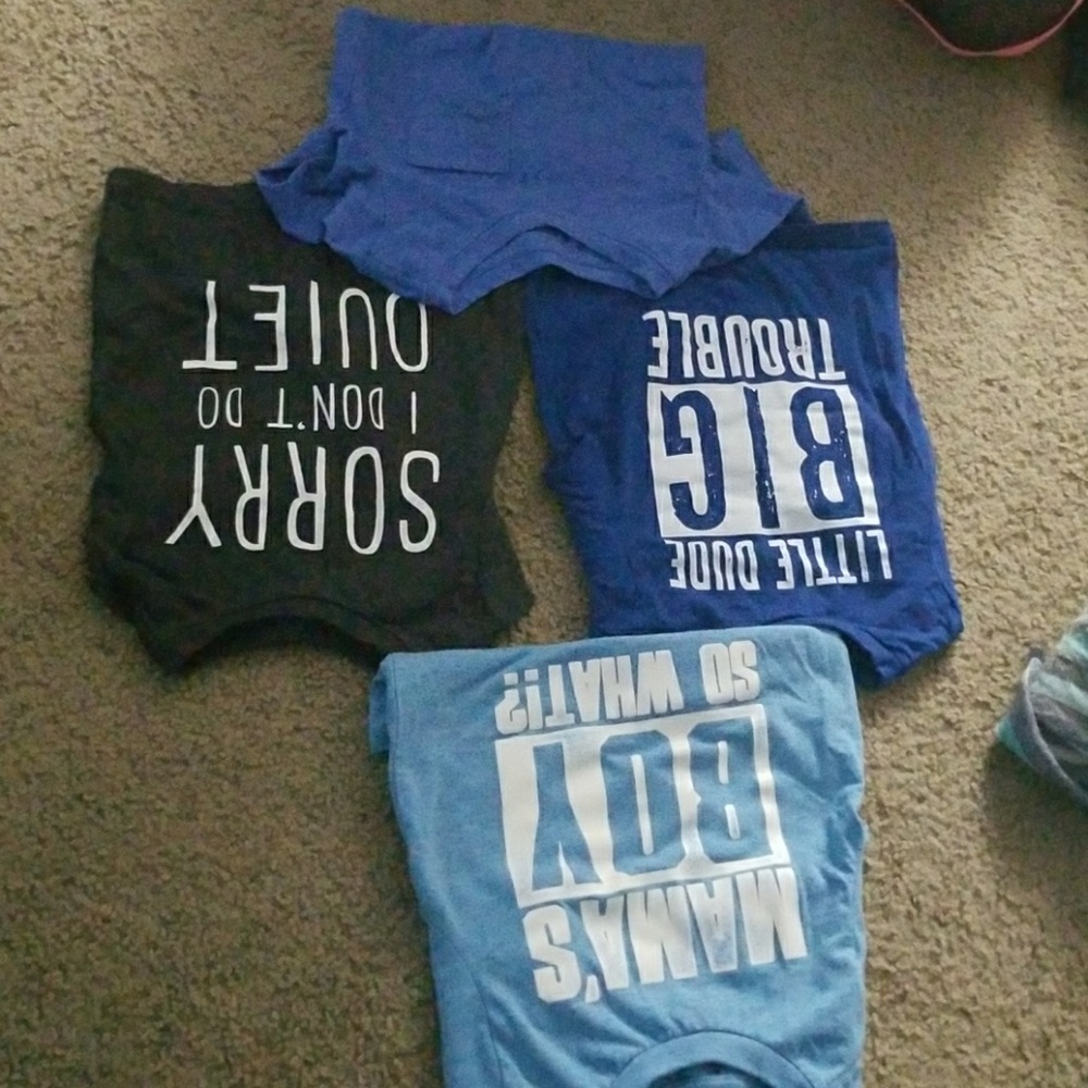 Bundle!!!!12-18m 4 piece shirt set